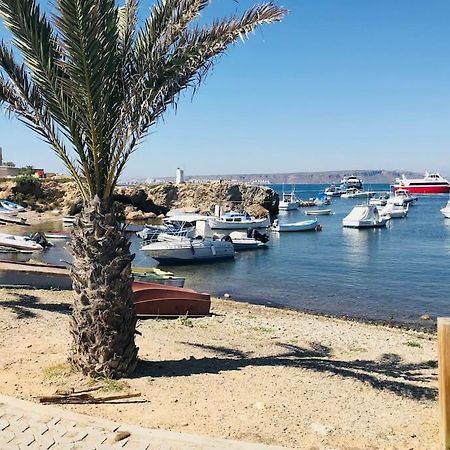 70 Sqm Apartment With Seaview In Arenales Del Sol. Eksteriør billede