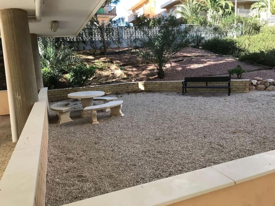 70 Sqm Apartment With Seaview In Arenales Del Sol. Eksteriør billede