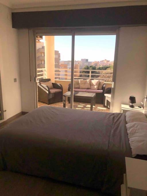 70 Sqm Apartment With Seaview In Arenales Del Sol. Eksteriør billede