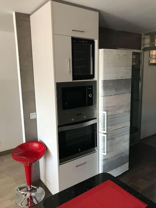 70 Sqm Apartment With Seaview In Arenales Del Sol. Eksteriør billede